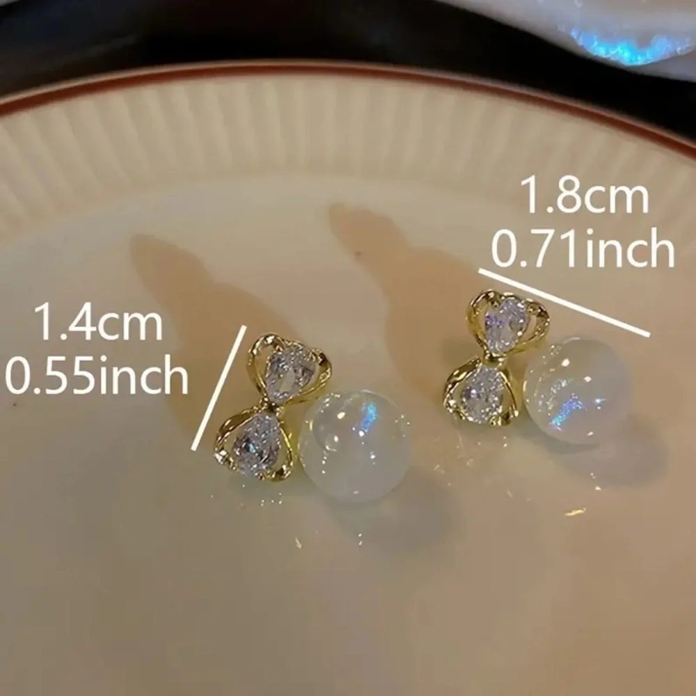 Elegant Gold and White Bow Earrings. Christmas Earrings. Party / daily earrings